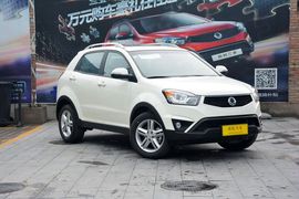 2015款双龙柯兰多2.0L四驱自动致尊版