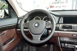 2014款宝马5系GT 535i设计套装型