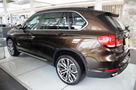 2014款宝马X5 xDrive35i典雅型
