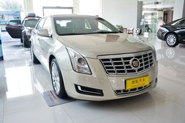 2015款凯迪拉克XTS 28T舒适型