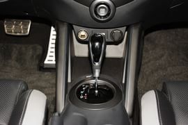2015款现代Veloster飞思 1.6T自动尊享版