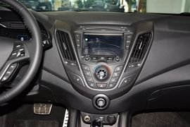 2015款现代Veloster飞思 1.6T自动尊享版