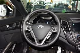2015款现代Veloster飞思 1.6T自动尊享版