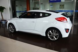2015款现代Veloster飞思 1.6T自动尊享版