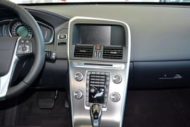 2016款沃尔沃XC60 2.0T T5智进版