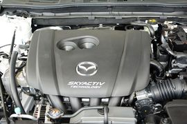 2014款马自达3 昂克赛拉两厢2.0L手自一体运动型