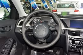 2015款奥迪A4L 45TFSI 个性运动型