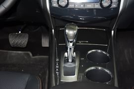 2014款日产天籁公爵2.5L XV荣耀版