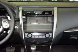 2014款日产天籁公爵2.5L XV荣耀版