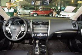 2014款日产天籁公爵2.5L XV荣耀版