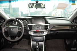 2015款本田雅阁2.0L EX豪华版