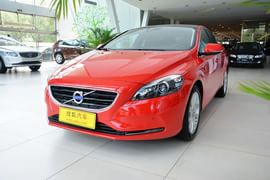 2015款沃尔沃V40 1.6T智雅版