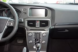 2015款沃尔沃V40 1.6T智雅版