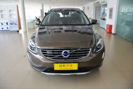 2016款沃尔沃XC60 2.0T T5 AWD智远版