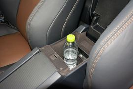2016款沃尔沃XC60 2.0T T5 AWD智远版