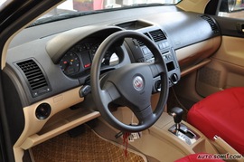 大众POLO劲情1.4L自动舒尚版