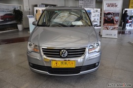 大众途安1.8T手自一体智尊版5座