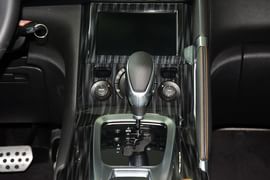 2015款标致3008 1.6THP罗兰加洛斯限量版