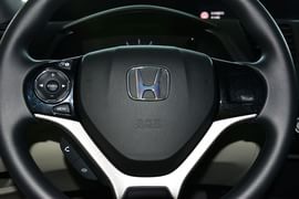 2014款本田思域1.8L自动舒适版