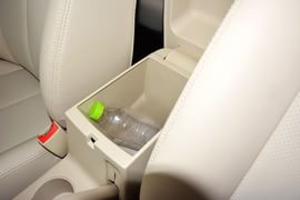 2015款长安逸动1.6L手动豪华型