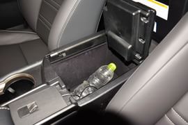 2014款雷克萨斯NX300h 全驱锋致版