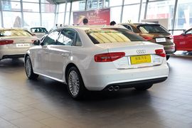 2015款奥迪A4L 35TFSI自动技术型