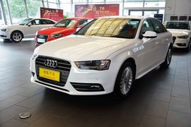 2015款奥迪A4L 35TFSI自动技术型