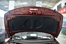 2014款东风风行景逸S50 1.5L手动尊享型