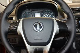 2014款东风风行景逸S50 1.5L手动尊享型