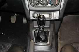 2014款东风风行景逸S50 1.5L手动尊享型