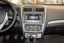 2014款东风风行景逸S50 1.5L手动尊享型