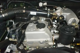 2014款北京40 2.4L手动穿越版