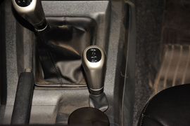 2014款北京40 2.4L手动穿越版