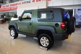 2014款北京40 2.4L手动穿越版