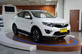 2015款东南DX7 1.5T手动豪华型