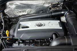 2015款大众途观2.0TSI手自一体四驱豪华版