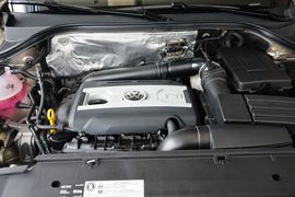 2015款大众途观2.0TSI手自一体四驱豪华版