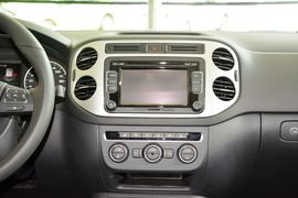 2015款大众途观2.0TSI手自一体四驱豪华版