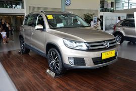 2015款大众途观2.0TSI手自一体四驱豪华版