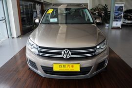 2015款大众途观2.0TSI手自一体四驱豪华版