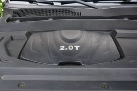 2015款陆风X7 2.0T自动旗舰型