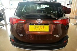 2015款丰田RAV4 2.5L自动四驱豪华版