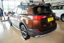 2015款丰田RAV4 2.5L自动四驱豪华版