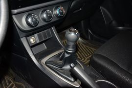 2014款丰田雷凌1.6G手动精英版