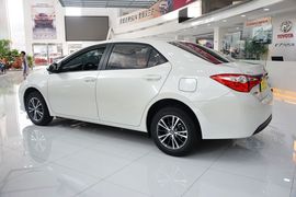 2014款丰田雷凌1.6G手动精英版
