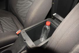 2014款东风风行景逸S50 1.5L手动豪华型