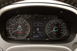 2014款东风风行景逸S50 1.5L手动豪华型