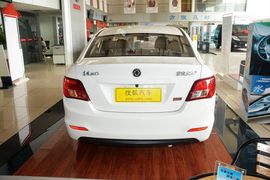 2014款东风风行景逸S50 1.5L手动豪华型