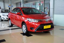 2014款丰田威驰1.5L手动智臻版