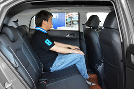 2015款现代ix25 2.0L自动两驱智能型GLS